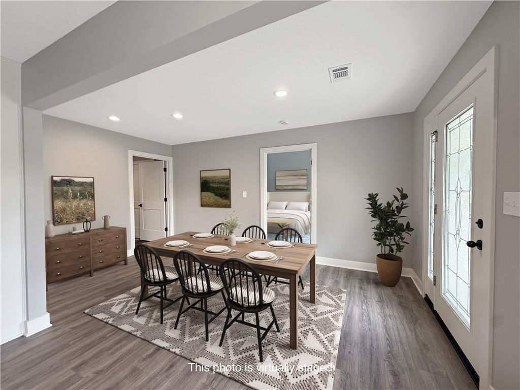 4248 Country Squire Road — photo 9