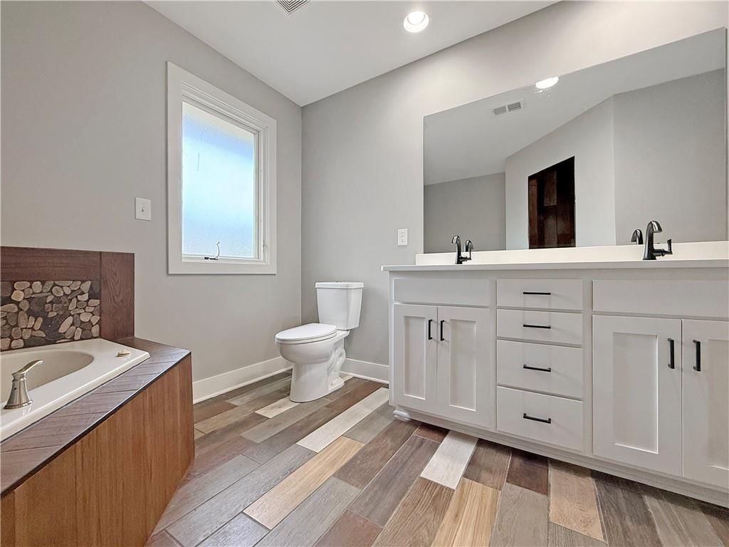 4248 Country Squire Road — photo 13