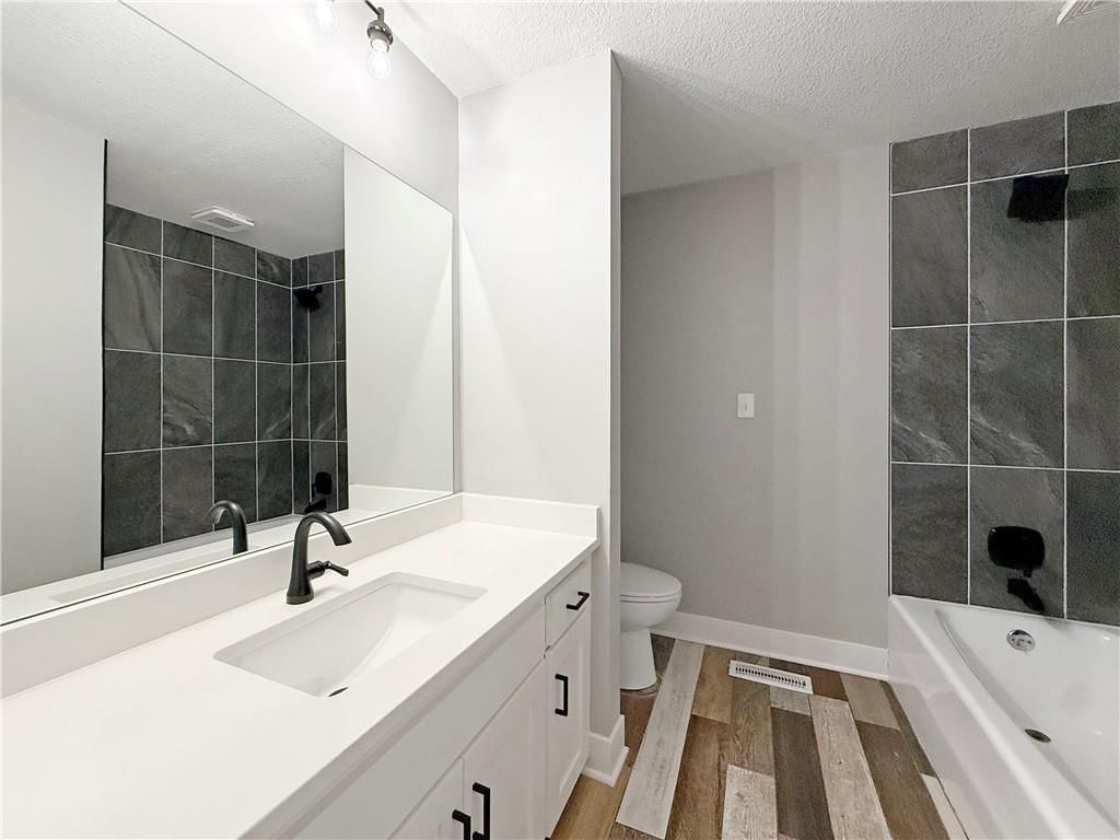 4248 Country Squire Road — photo 19