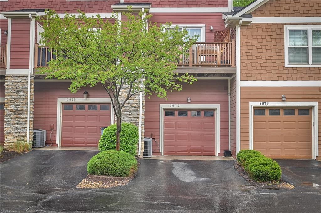 3877 Thompson Street — photo 29