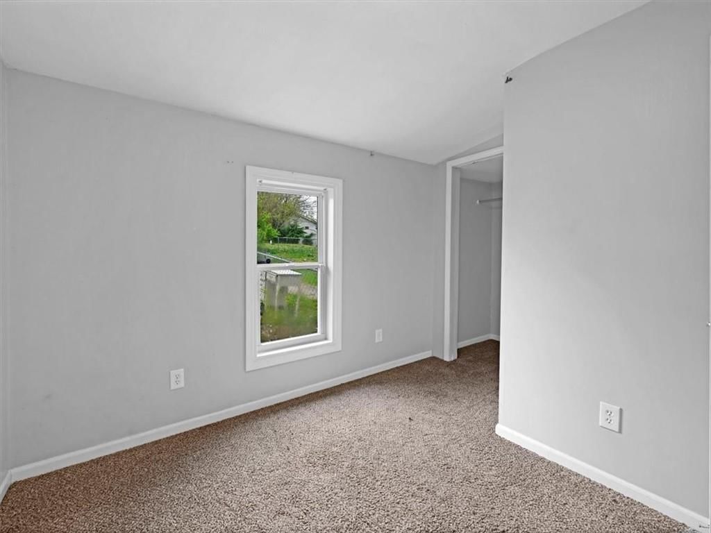 924 Dakota Street — photo 15