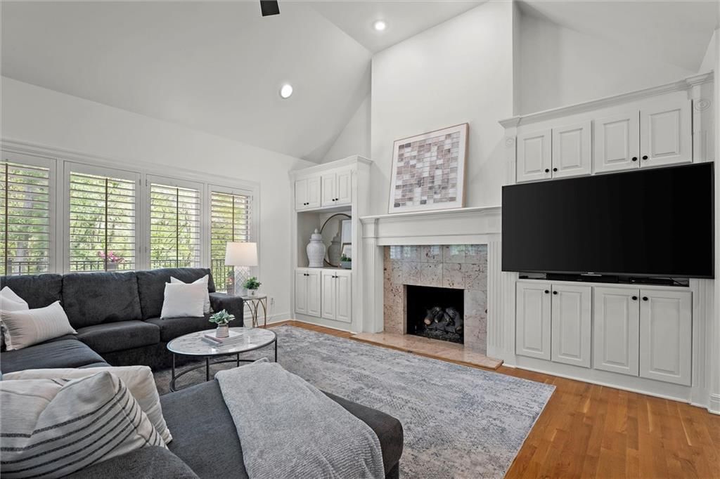 11305 Canterbury Court — photo 6