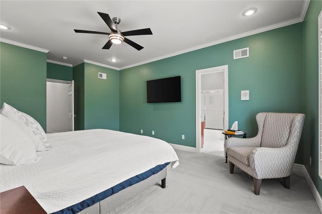 11305 Canterbury Court — photo 40