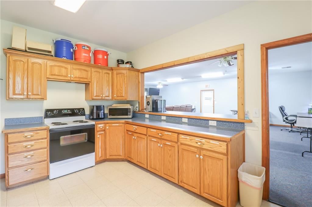884 SW 840th Road — photo 7