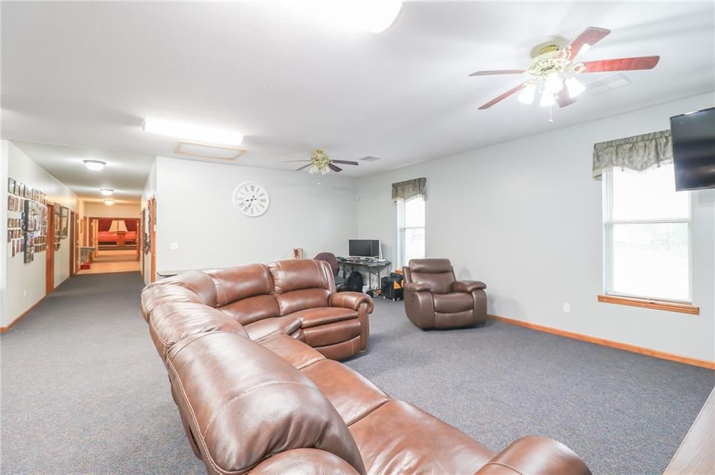 884 SW 840th Road — photo 11