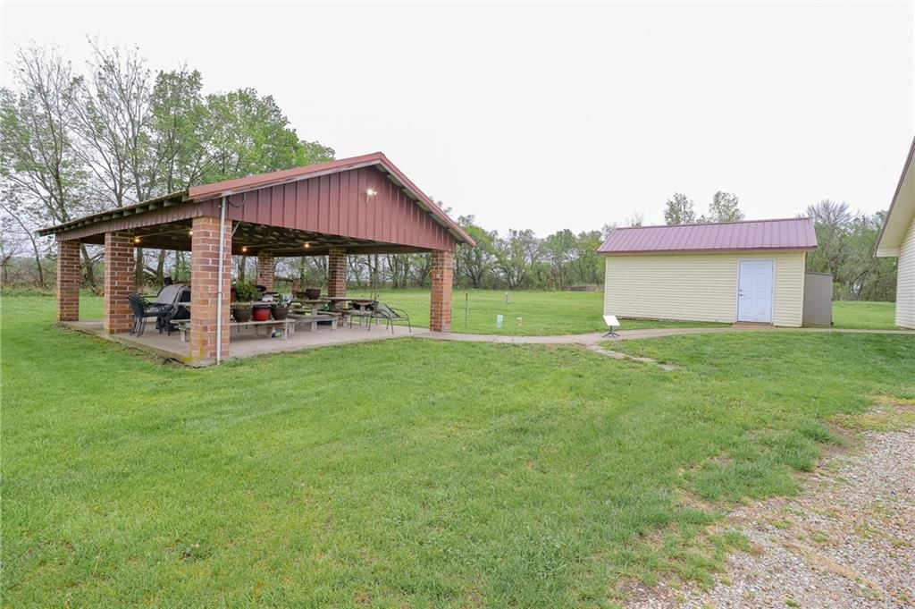 884 SW 840th Road — photo 27