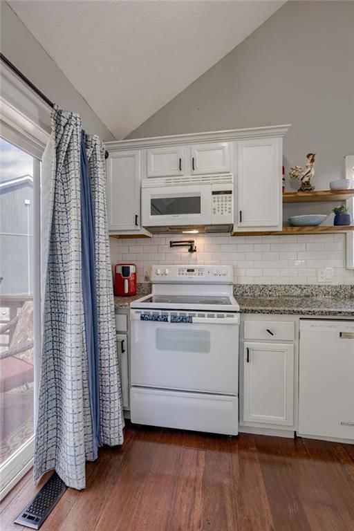 21900 Surry N/A — photo 13