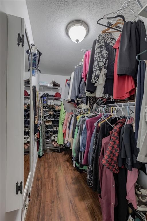 21900 Surry N/A — photo 20