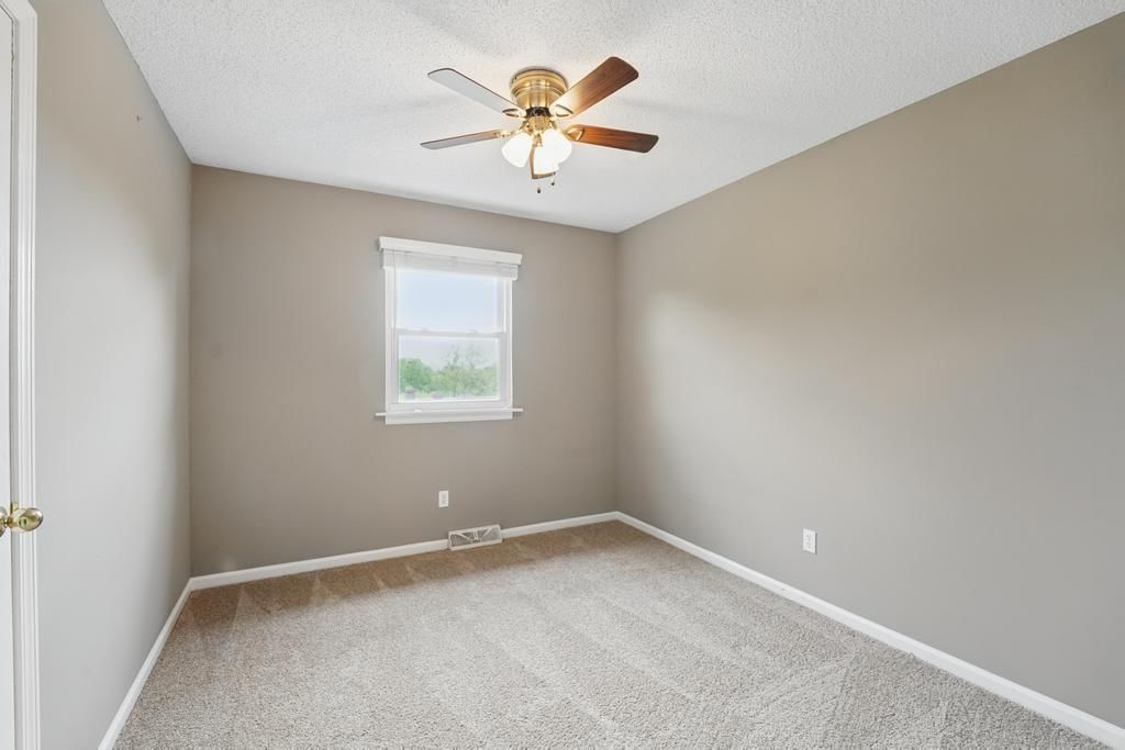 6240 OAK GROVE Road — photo 14
