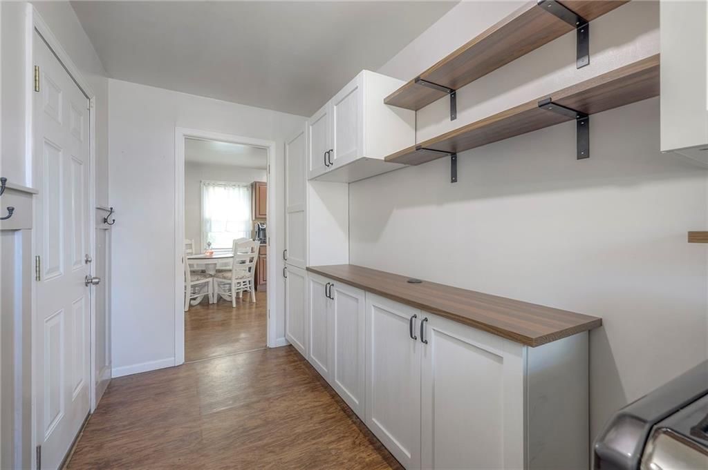 1300 Sanders Street — photo 14