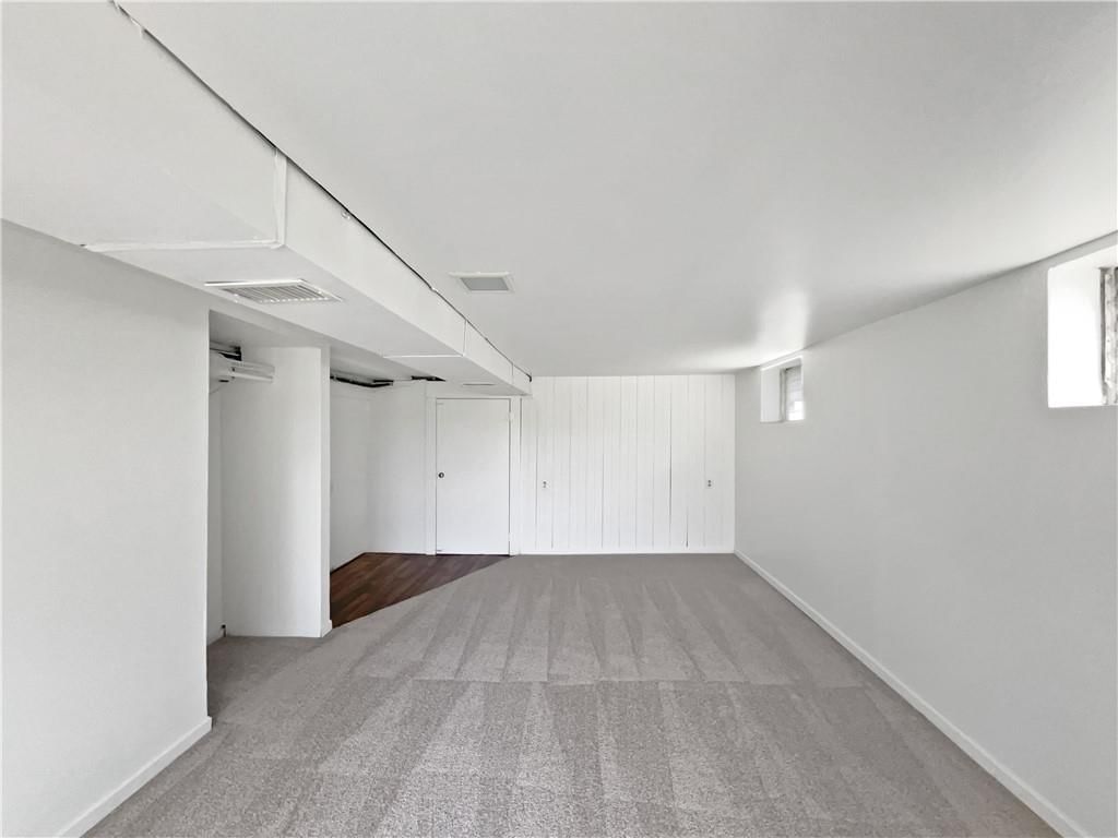 4452 N Jackson Avenue — photo 15