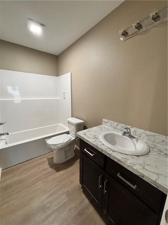 313 E Park Street — photo 12