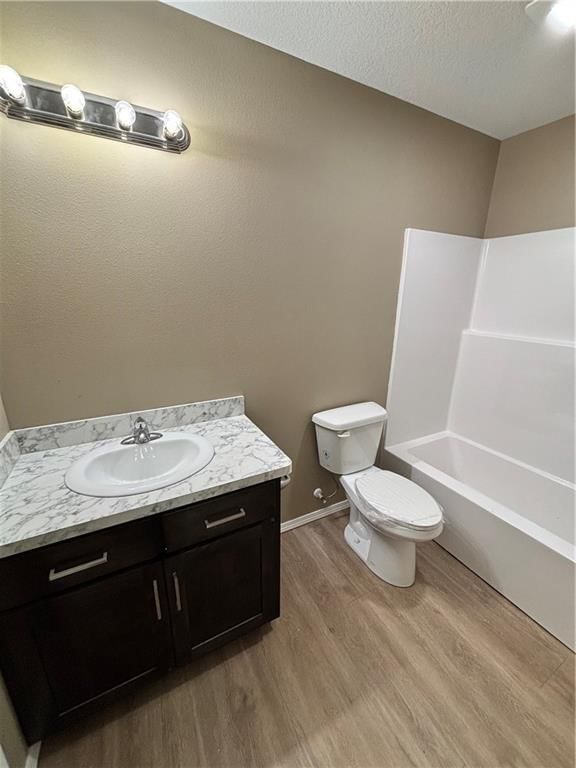 313 E Park Street — photo 15