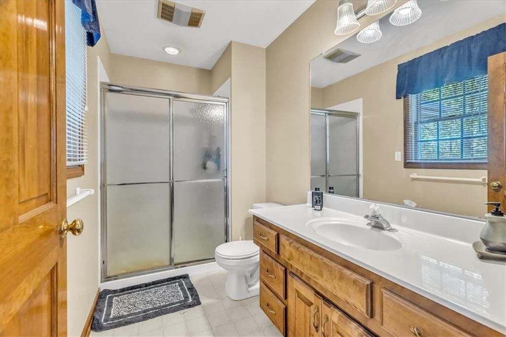 6323 Ridgeway Avenue — photo 19