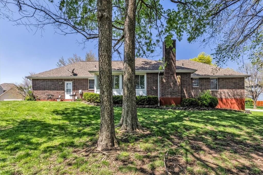 6323 Ridgeway Avenue — photo 28