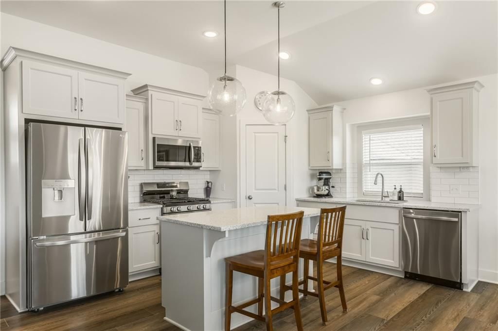 1319 NE 122nd Street — photo 10
