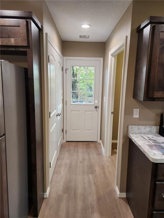 306 E Adams Street — photo 12