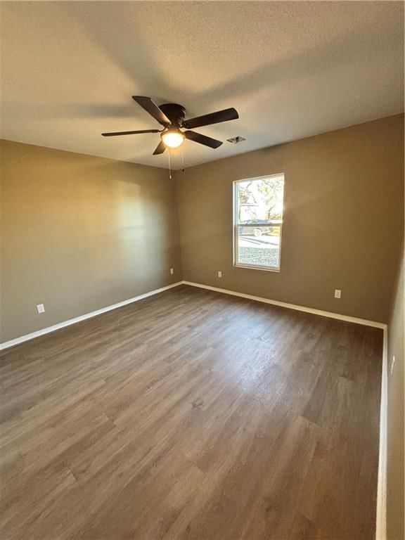 306 E Adams Street — photo 19
