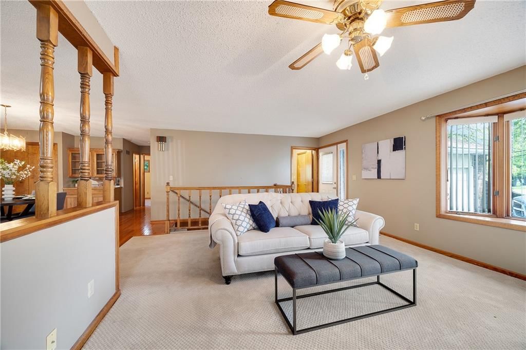 1521 Country Club Drive — photo 7