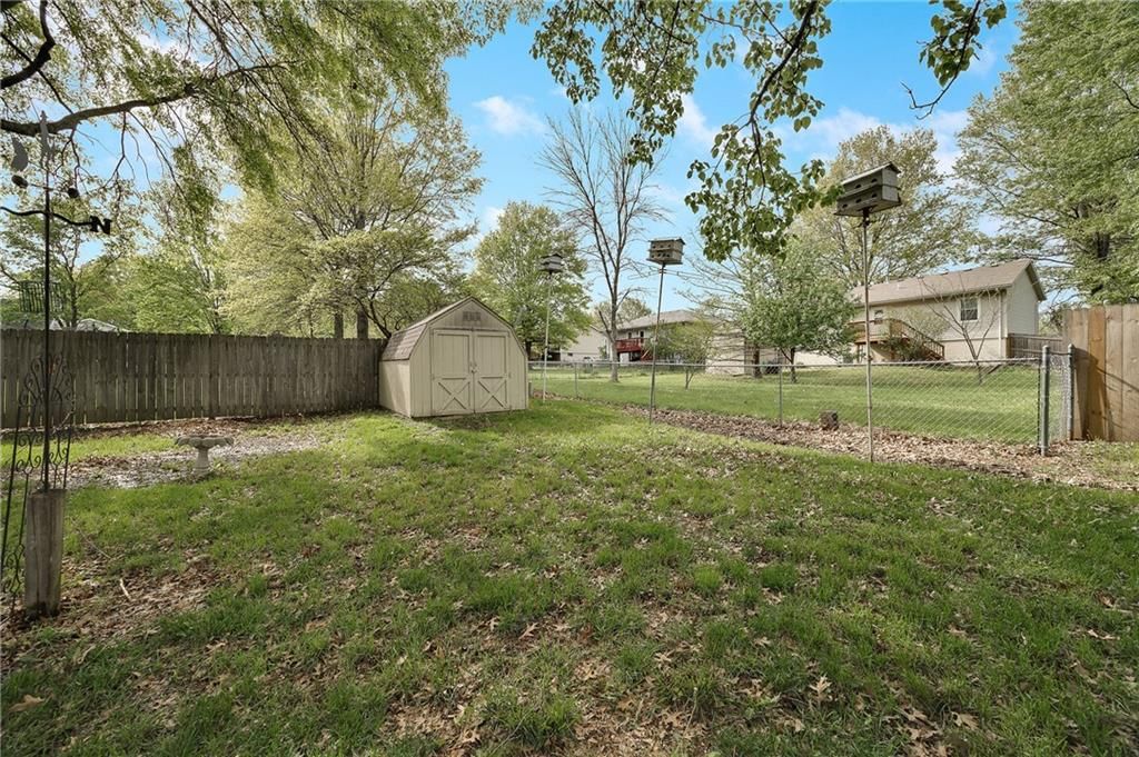 1521 Country Club Drive — photo 34