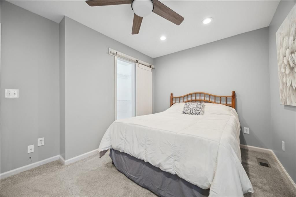 2101 S Park Street — photo 12