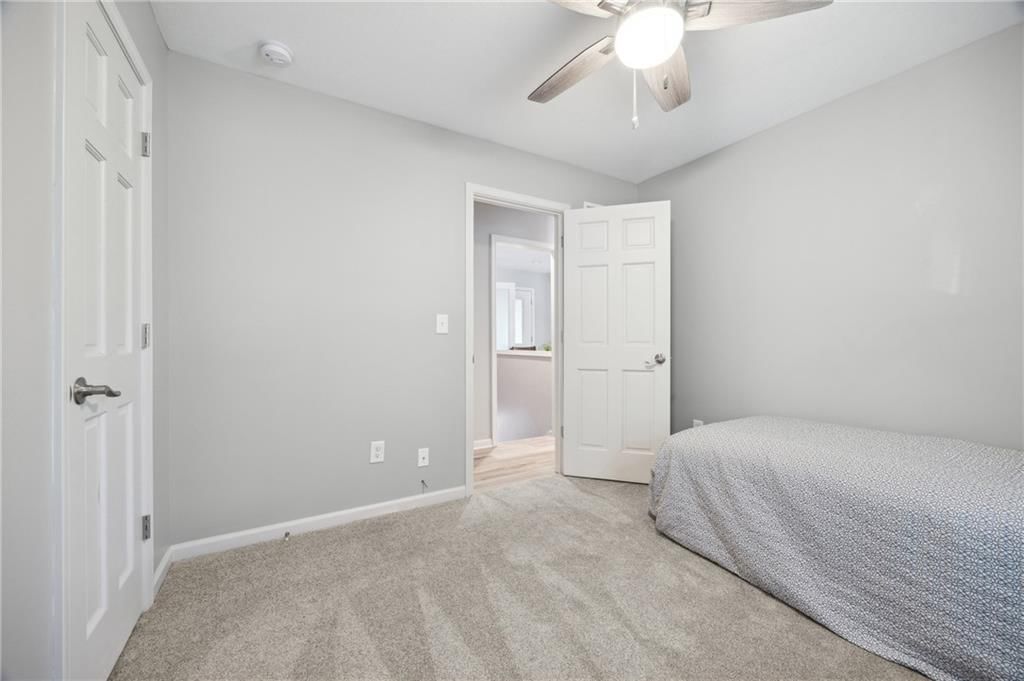 2101 S Park Street — photo 15