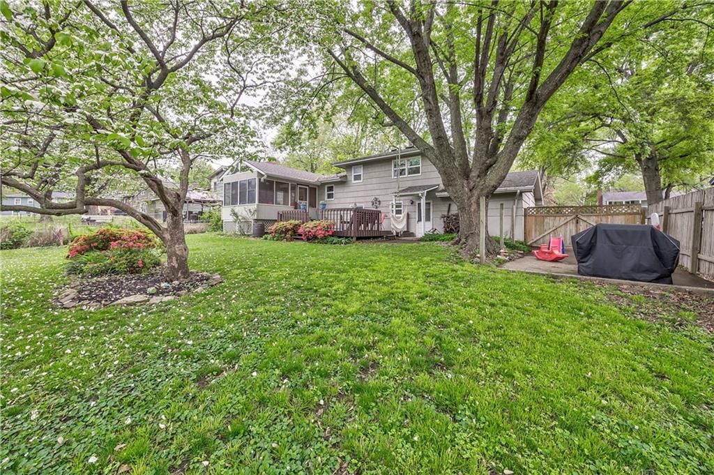 10700 W 71st Place — photo 26