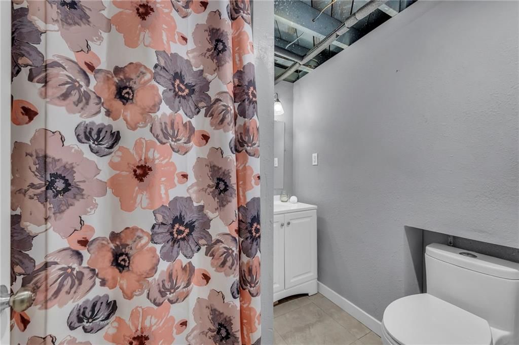 4504 E 114th Street — photo 13