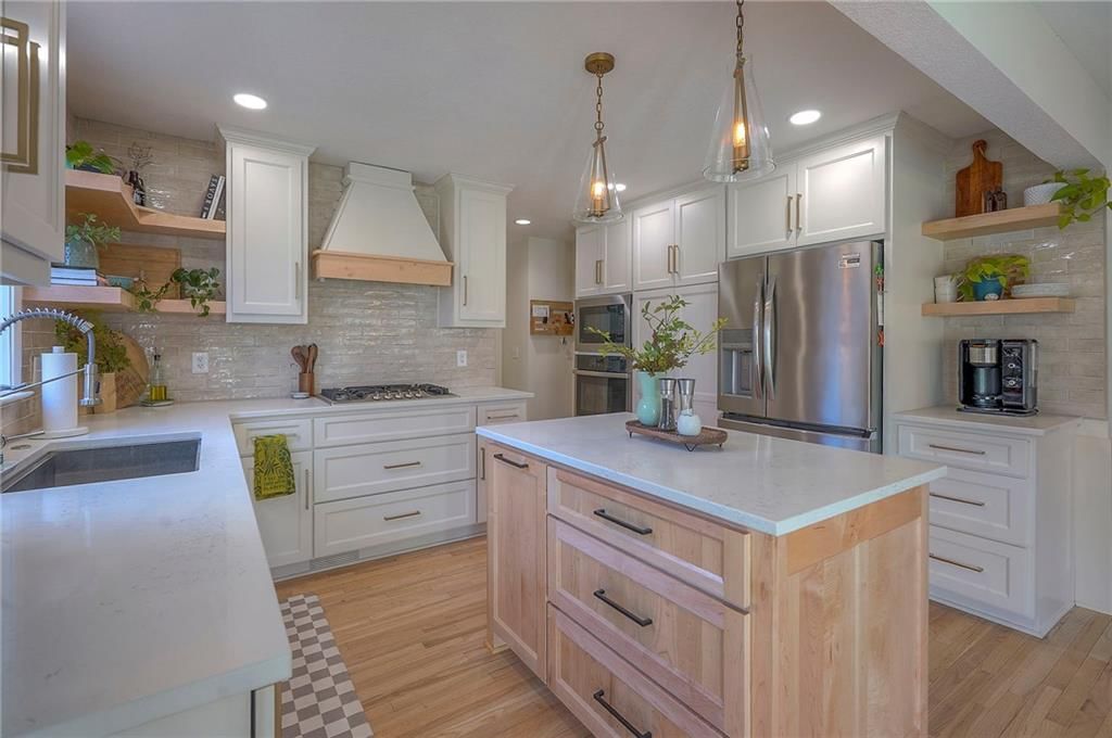 4836 W 121 Street — photo 12