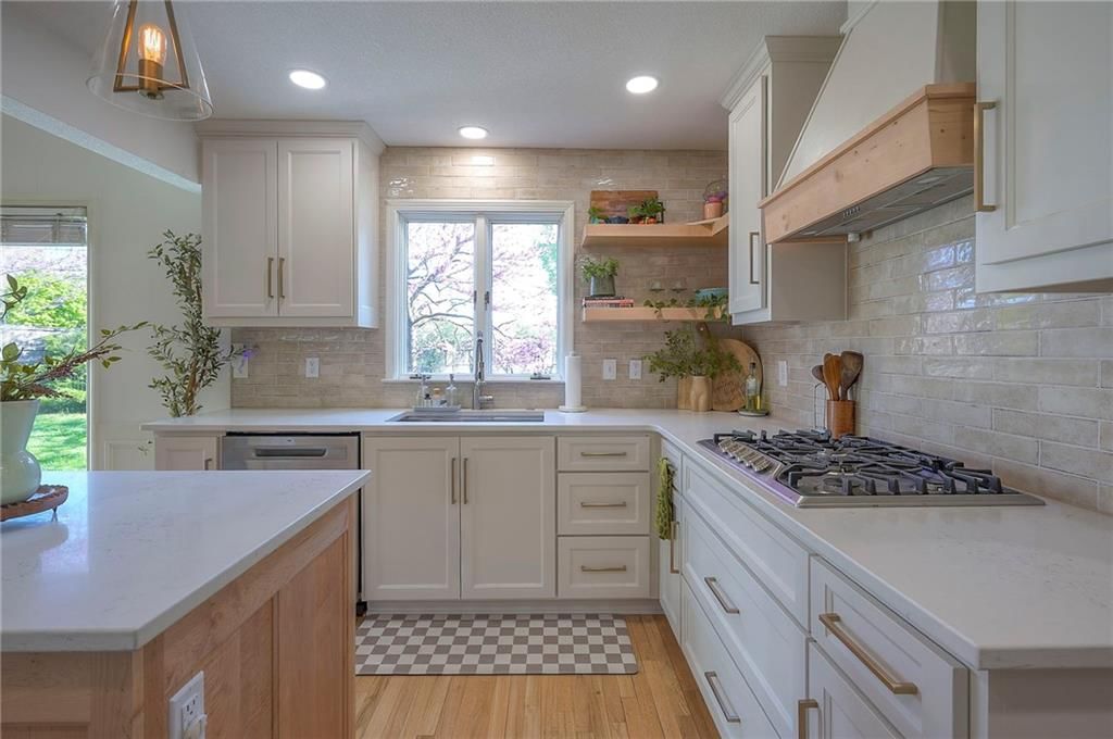 4836 W 121 Street — photo 13