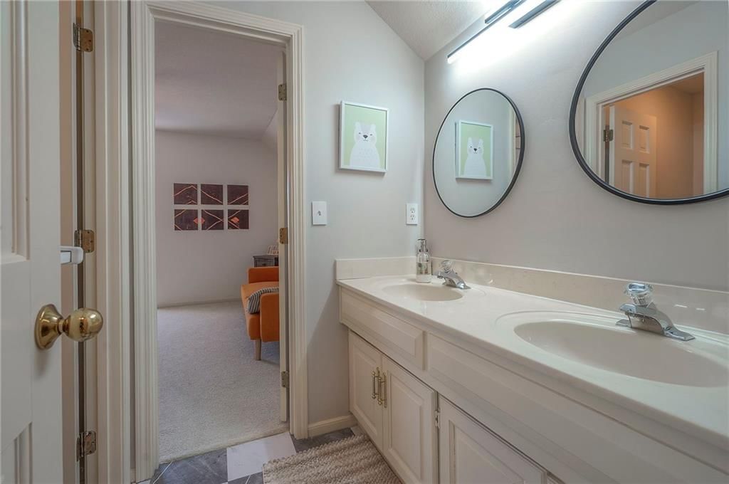4836 W 121 Street — photo 27