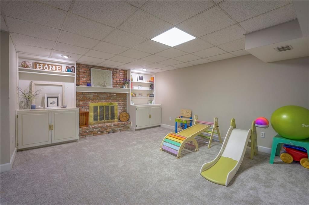 4836 W 121 Street — photo 34