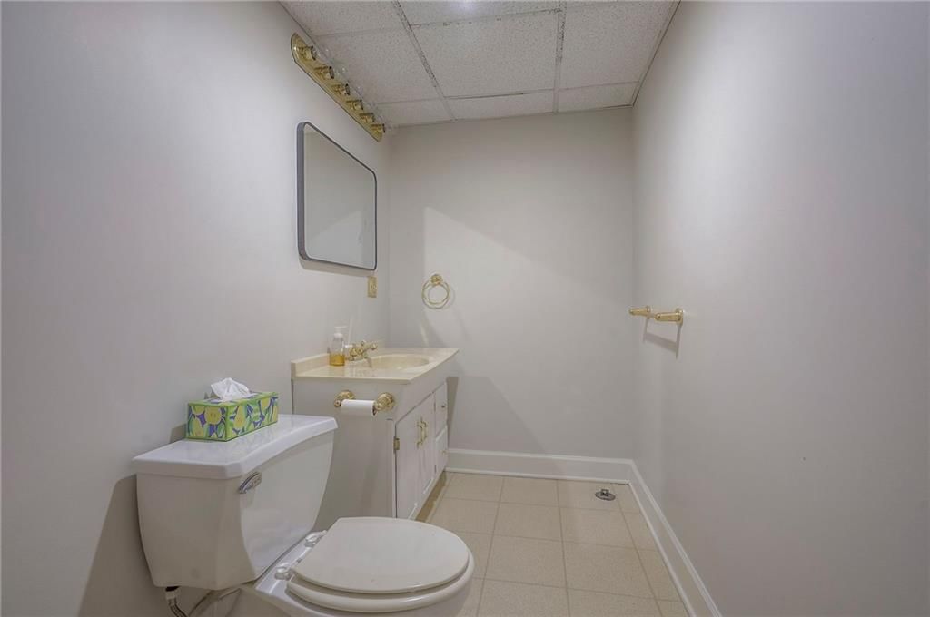 4836 W 121 Street — photo 38