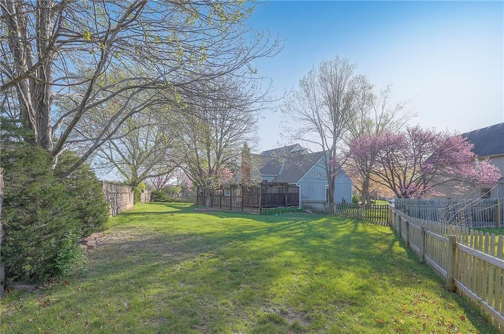 4836 W 121 Street — photo 39