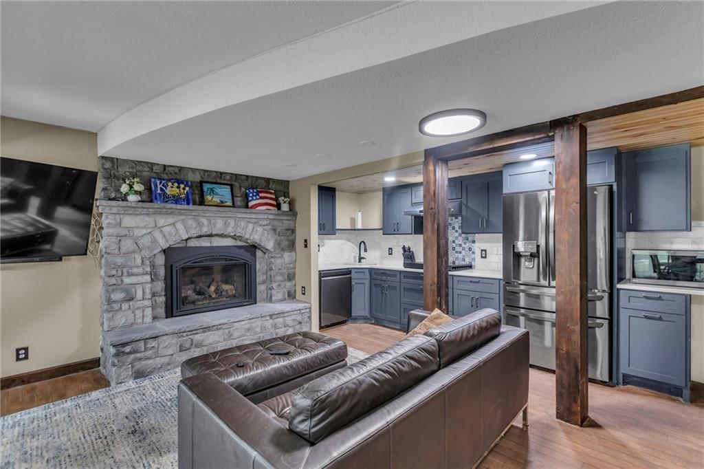 10912 Elmwood Drive — photo 30