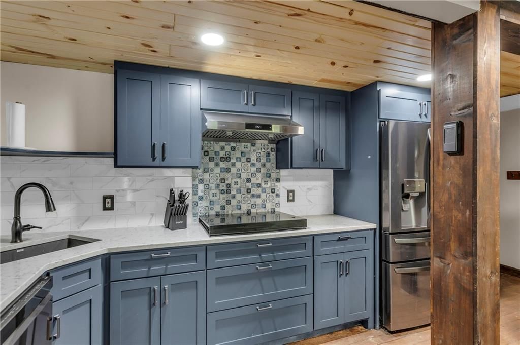 10912 Elmwood Drive — photo 31