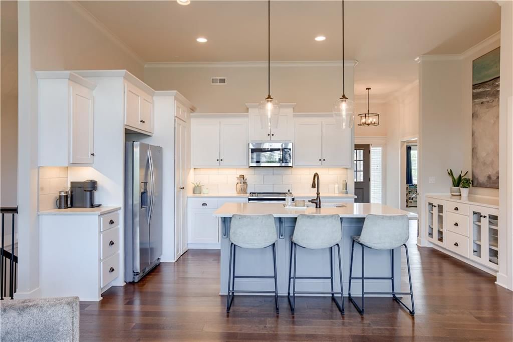 8028 NE 103RD Street — photo 5