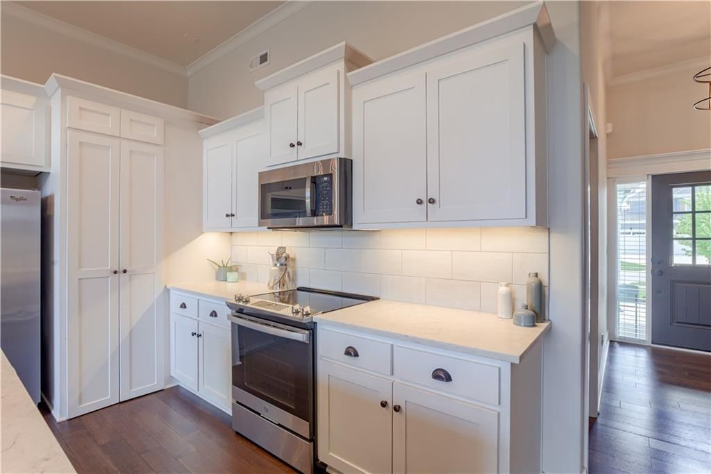 8028 NE 103RD Street — photo 8