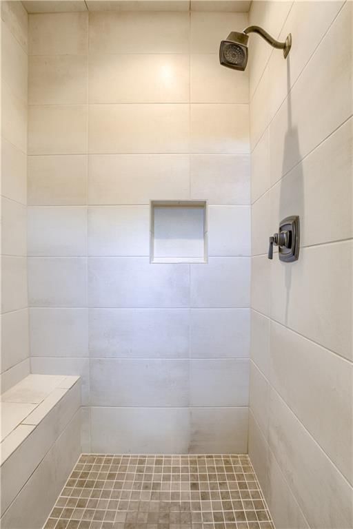 8028 NE 103RD Street — photo 15