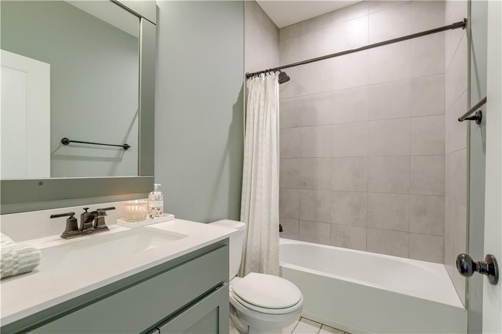 8028 NE 103RD Street — photo 17