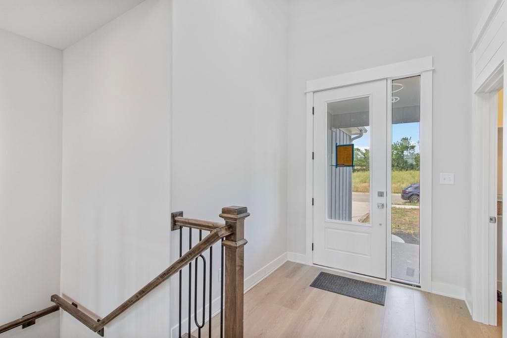 1811 Halls Creek Avenue — photo 4