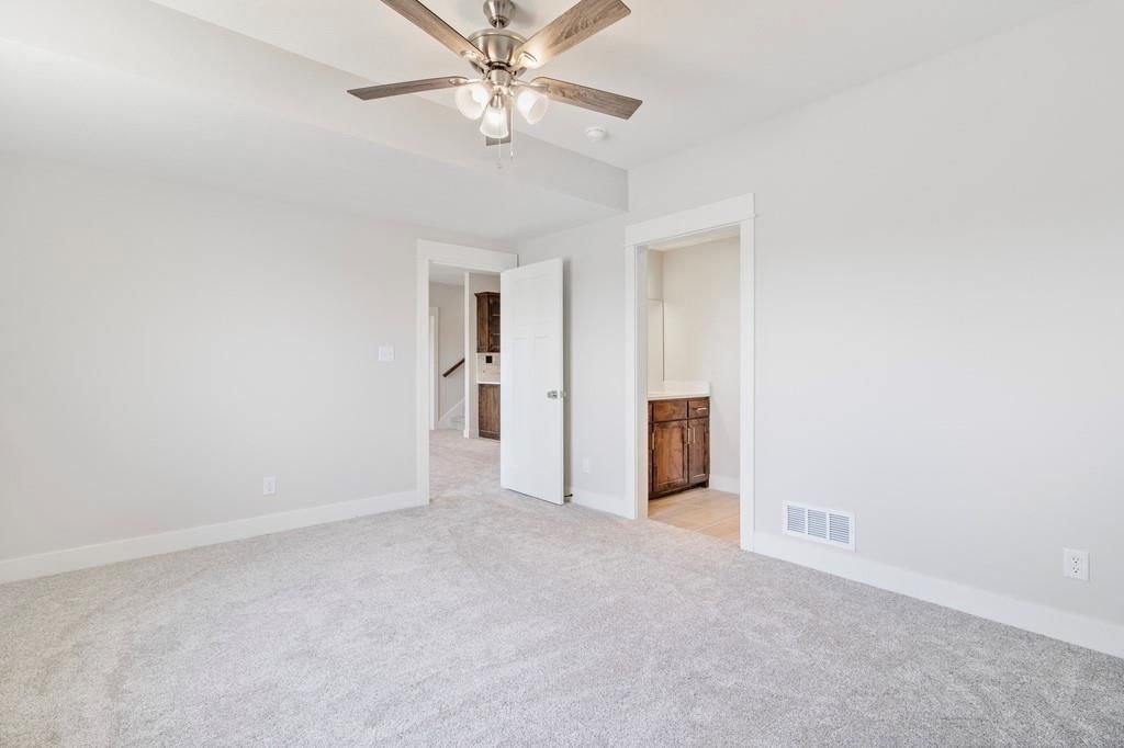 1811 Halls Creek Avenue — photo 35