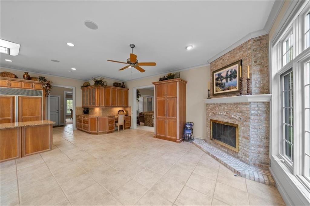 2100 W 115th Street — photo 13
