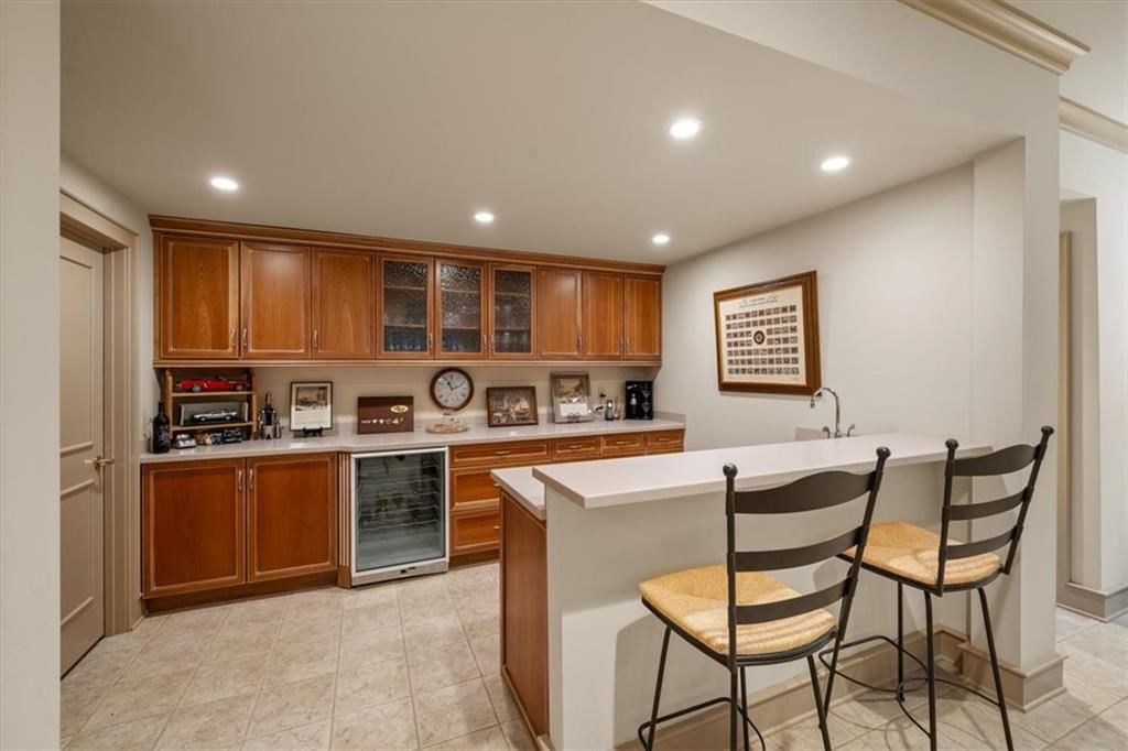 2100 W 115th Street — photo 39