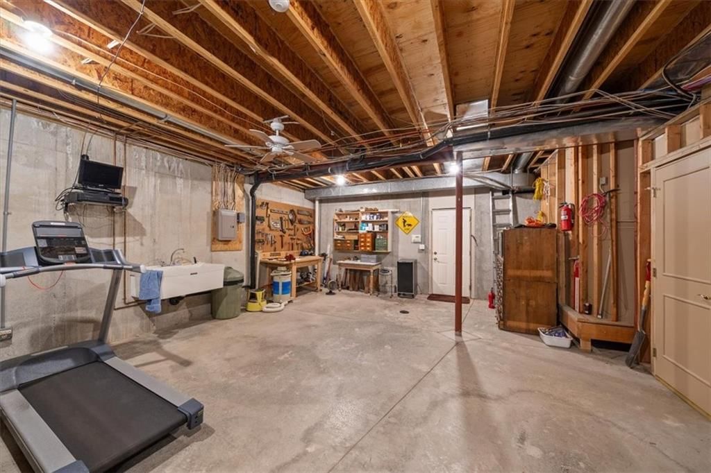 2100 W 115th Street — photo 46