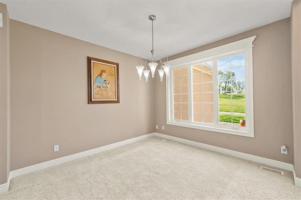 1111 N CAMPBELL Street — photo 11