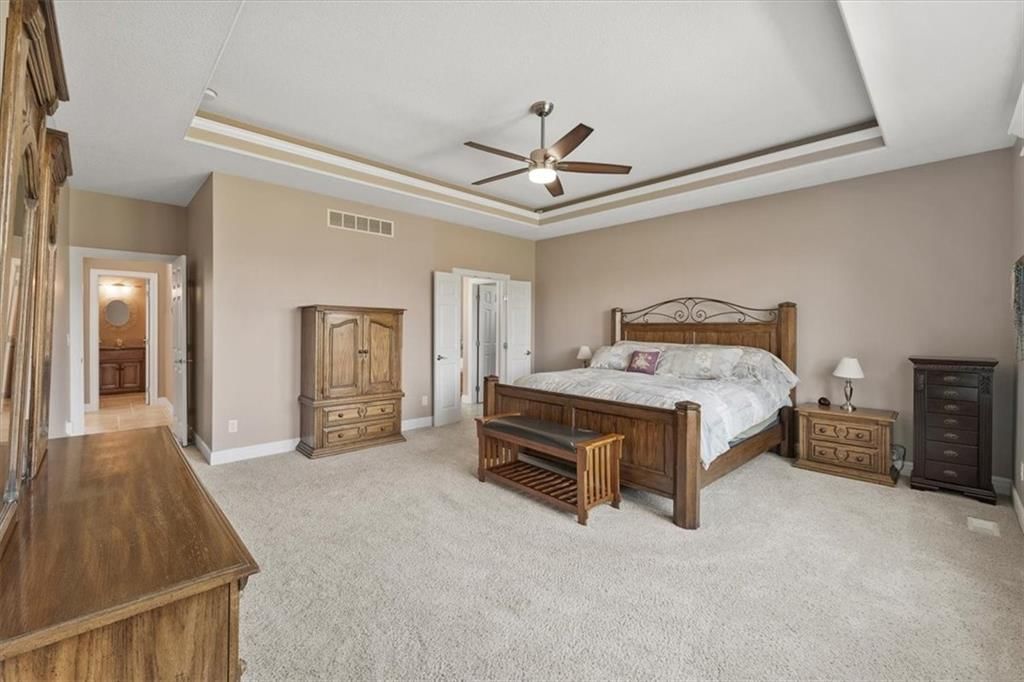 1111 N CAMPBELL Street — photo 22