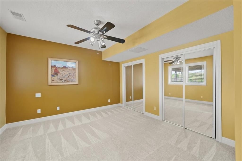1111 N CAMPBELL Street — photo 37