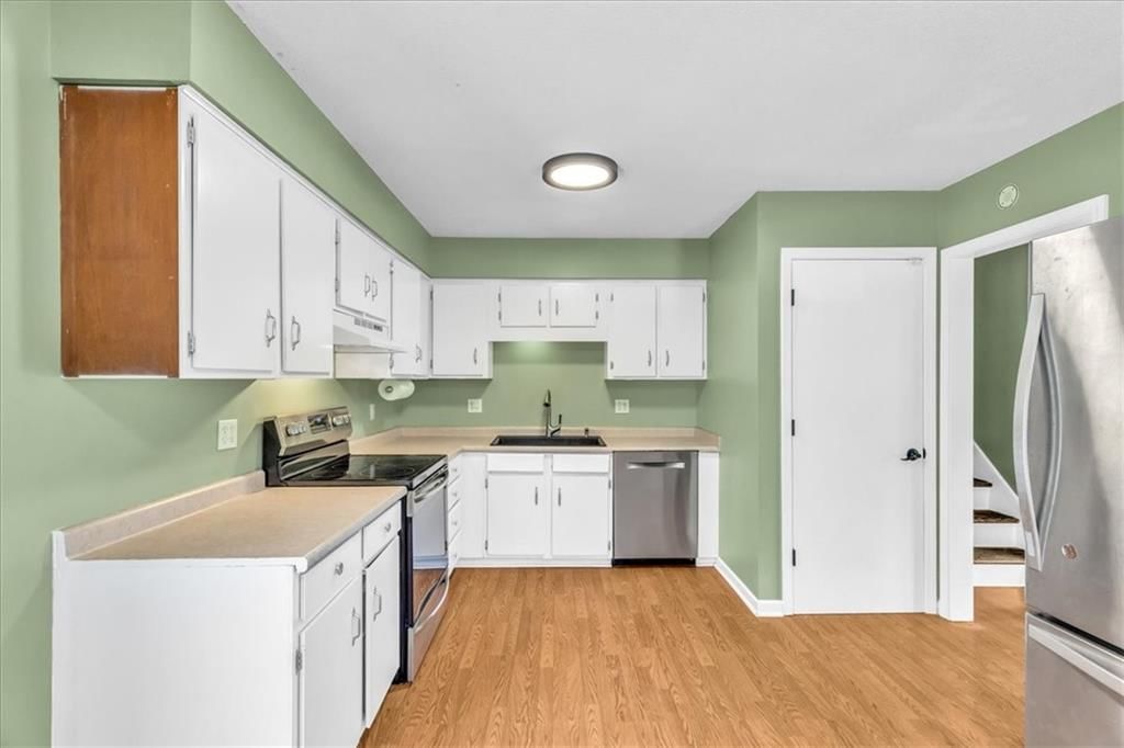 510 NE RICHARDSON Place — photo 9