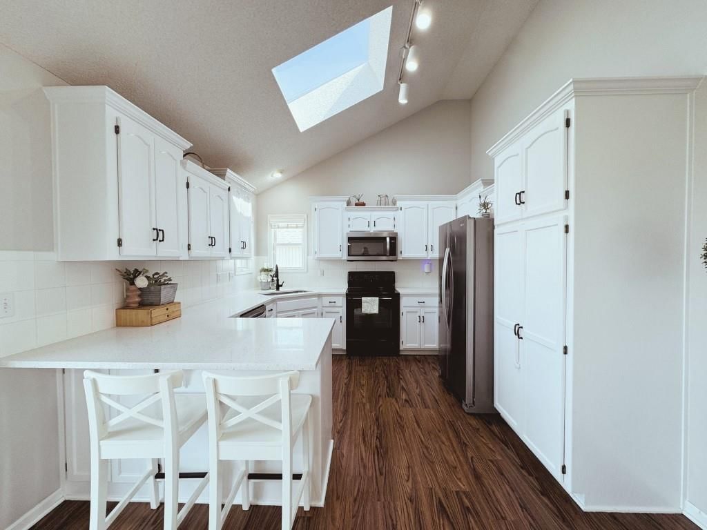 9114 N Mersington Avenue — photo 11